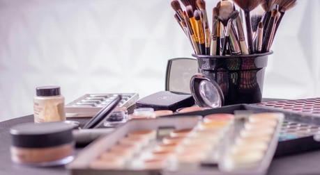 Between Light and Shadow, I Became a Designer of Lives — A Makeup Artist’s Journey