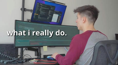 Software Engineer: Architect who builds the digital world with code